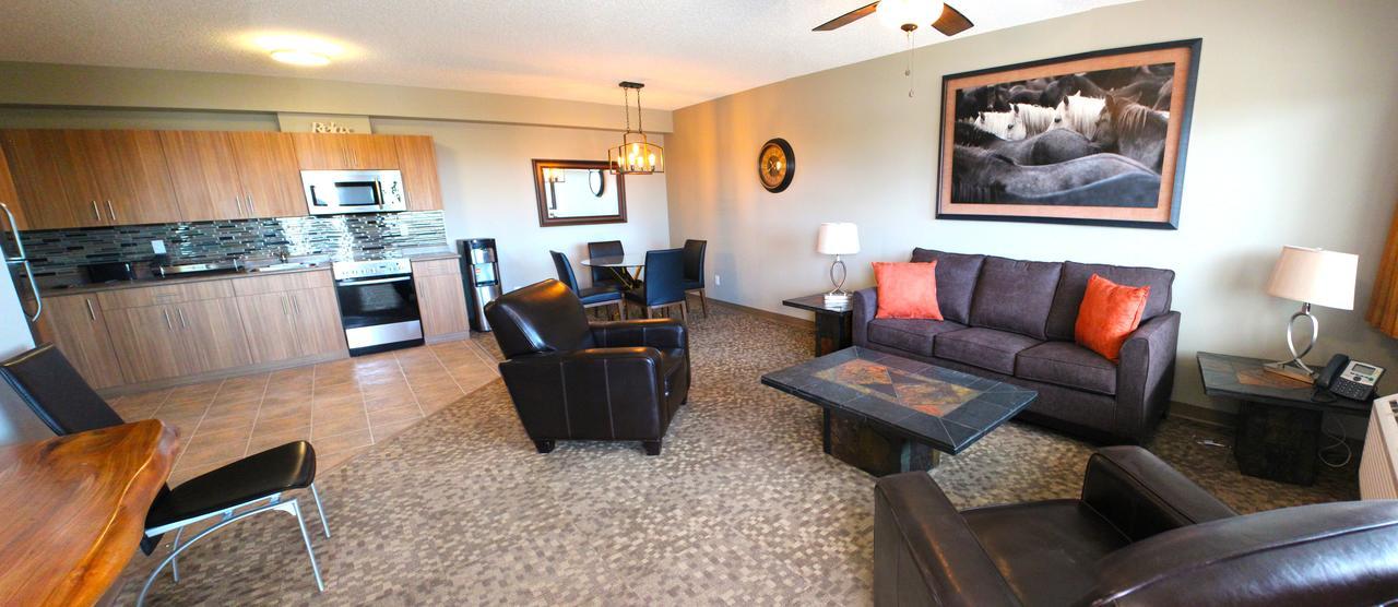 Alberta Beach Inn And Suites Exteriér fotografie