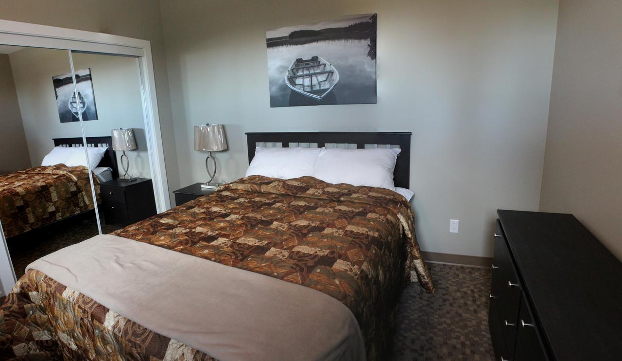 Alberta Beach Inn And Suites Exteriér fotografie